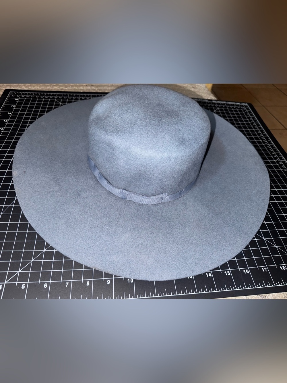 Brixton Wide-Brim Felt Hat - Gray